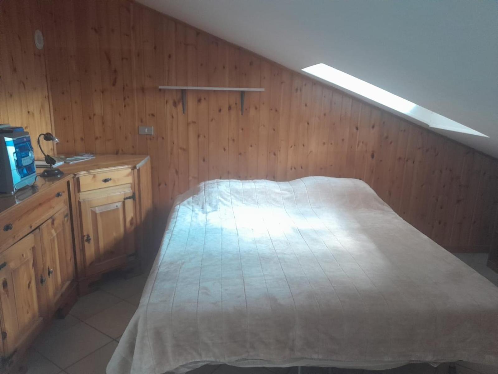 Casa Di Via Roma Villa Opi Bagian luar foto